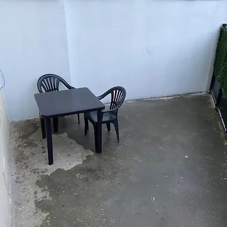 Maison De Avec Trois *